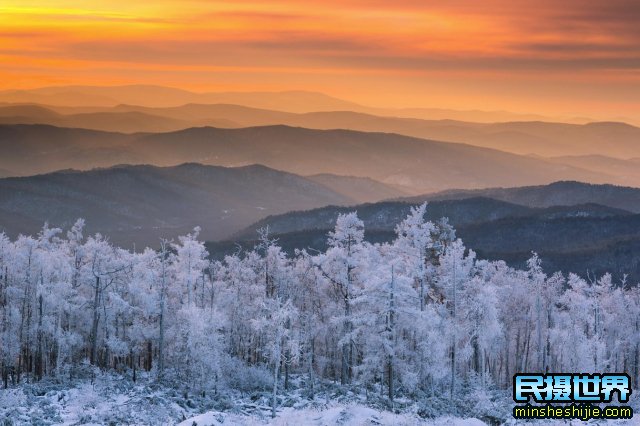 今天这篇冰雪拍摄技巧，都将成为你晶莹剔透雪景摄影的最佳帮手