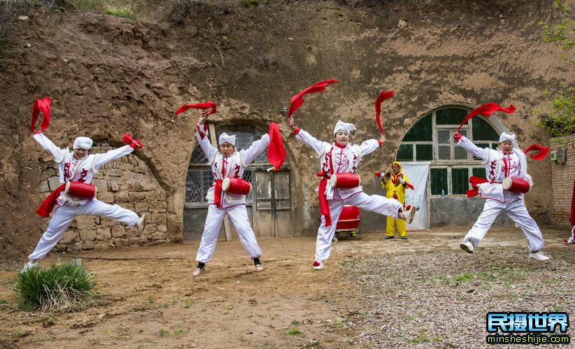 民摄世界陕西甘泉雨岔大峡谷摄影团合影