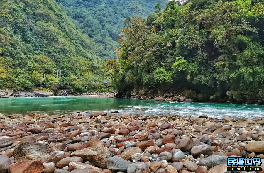 民摄世界网中缅边境摄影采风活动花絮-感受云南樱花梅里雪山怒江独龙江魅力