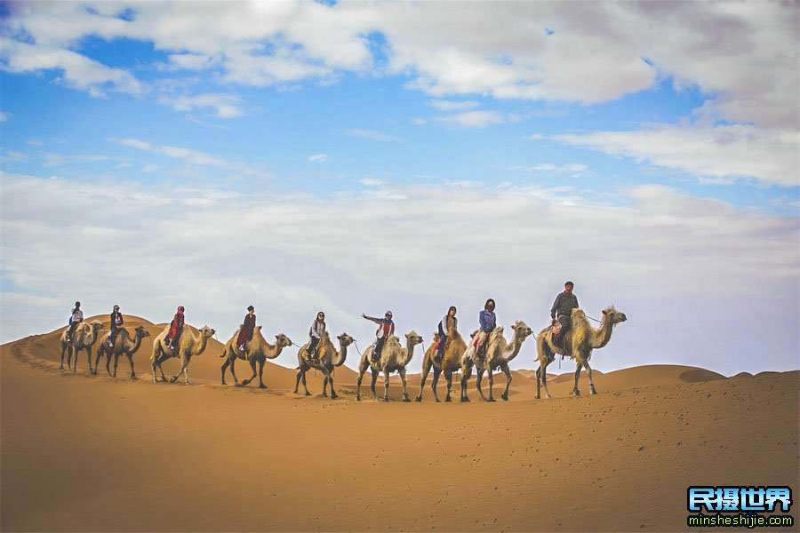 沙漠奇幻之旅一次精彩奇幻的腾格里沙漠徒步团之旅