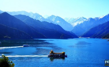 天山天池在哪里？新疆天山天池海拔多少米？