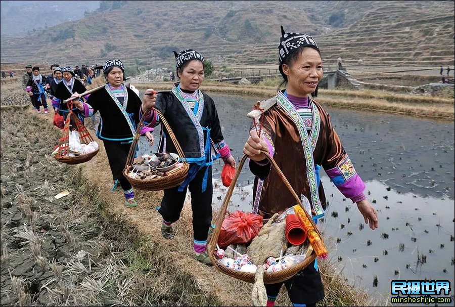 广西桂林融水苗族坡会芒篙节