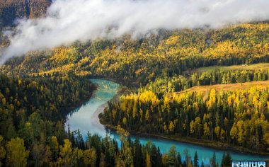 新疆喀纳斯秋色-一个流动风景画的地方-很美很美！