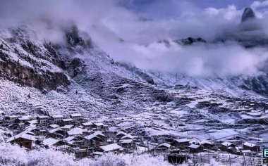 冬日扎尕那摄影团-拍摄雪域秘境-扎尕那-最美的山村