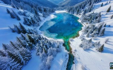 1月九寨沟，蓝冰雾凇构筑的摄影仙境